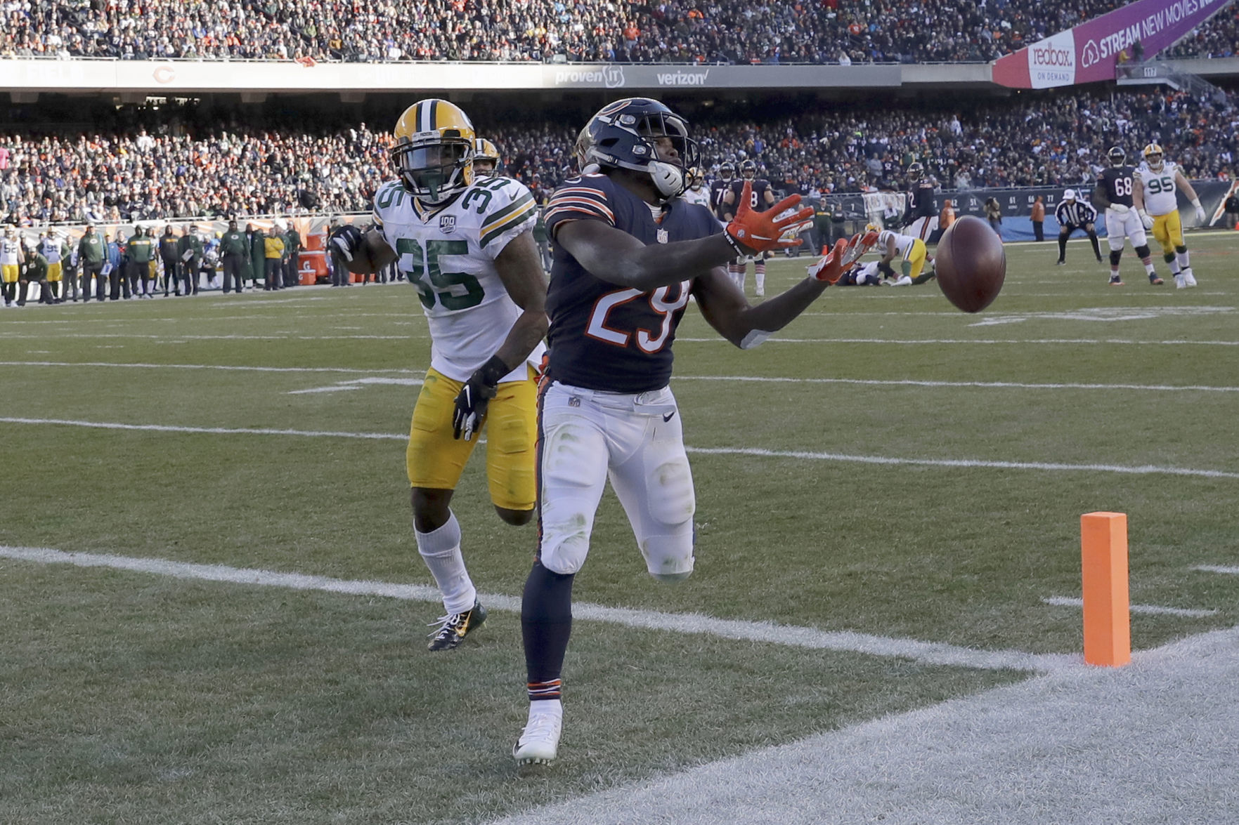 Bears 24, Packers 17